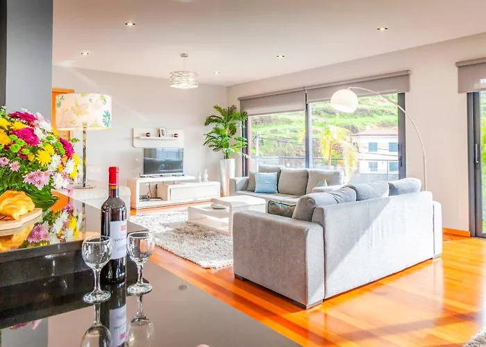 Villa Serramar Estreito Da Calheta