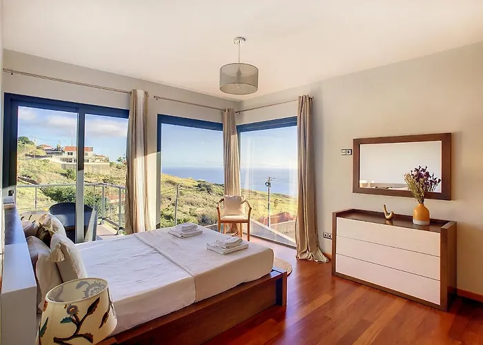 Serramar Villa Estreito Da Calheta