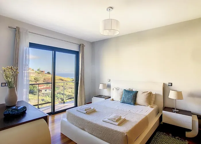 Serramar * Estreito da Calheta