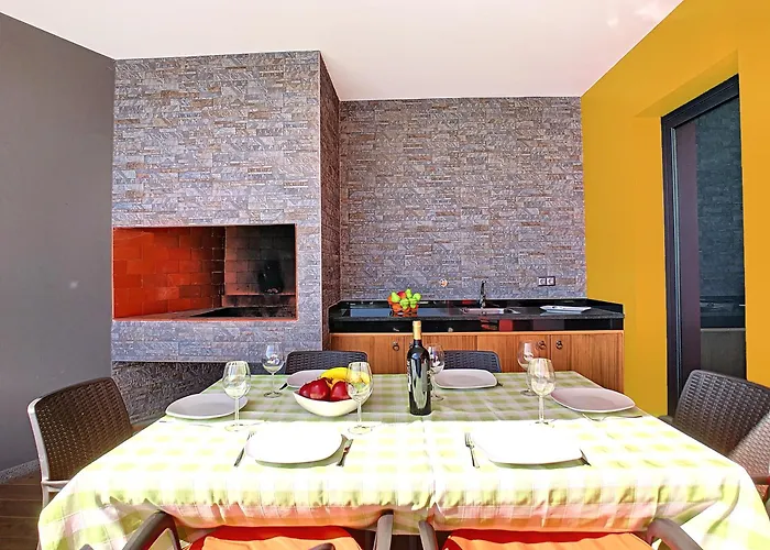 Serramar Estreito Da Calheta